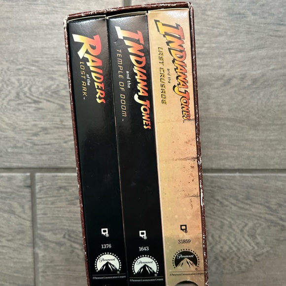 Indiana Jones trilogy VHS boxed set trilogy collector’s edition raiders lost ark - Picture 9 of 13
